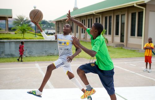 boys playing basketball