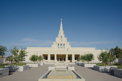A view of the Phoenix Arizona Temple entrance, including scenery.