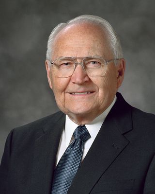 Elder L. Tom Perry