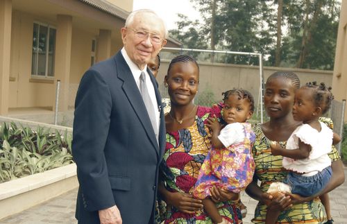 President Hinckley in Ghana