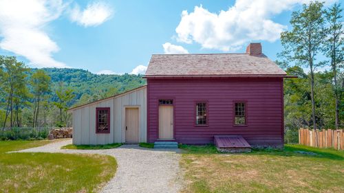 Exterior of a historic home near the site of the priesthood restoration.