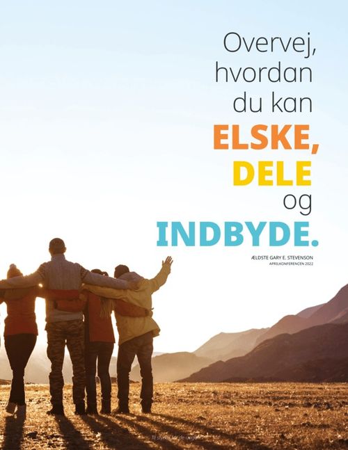 plakat med kæde af mennesker, der ser ud over et landskab