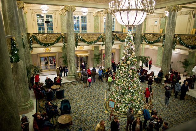 Joseph Smith Memorial Building: Christmas Time