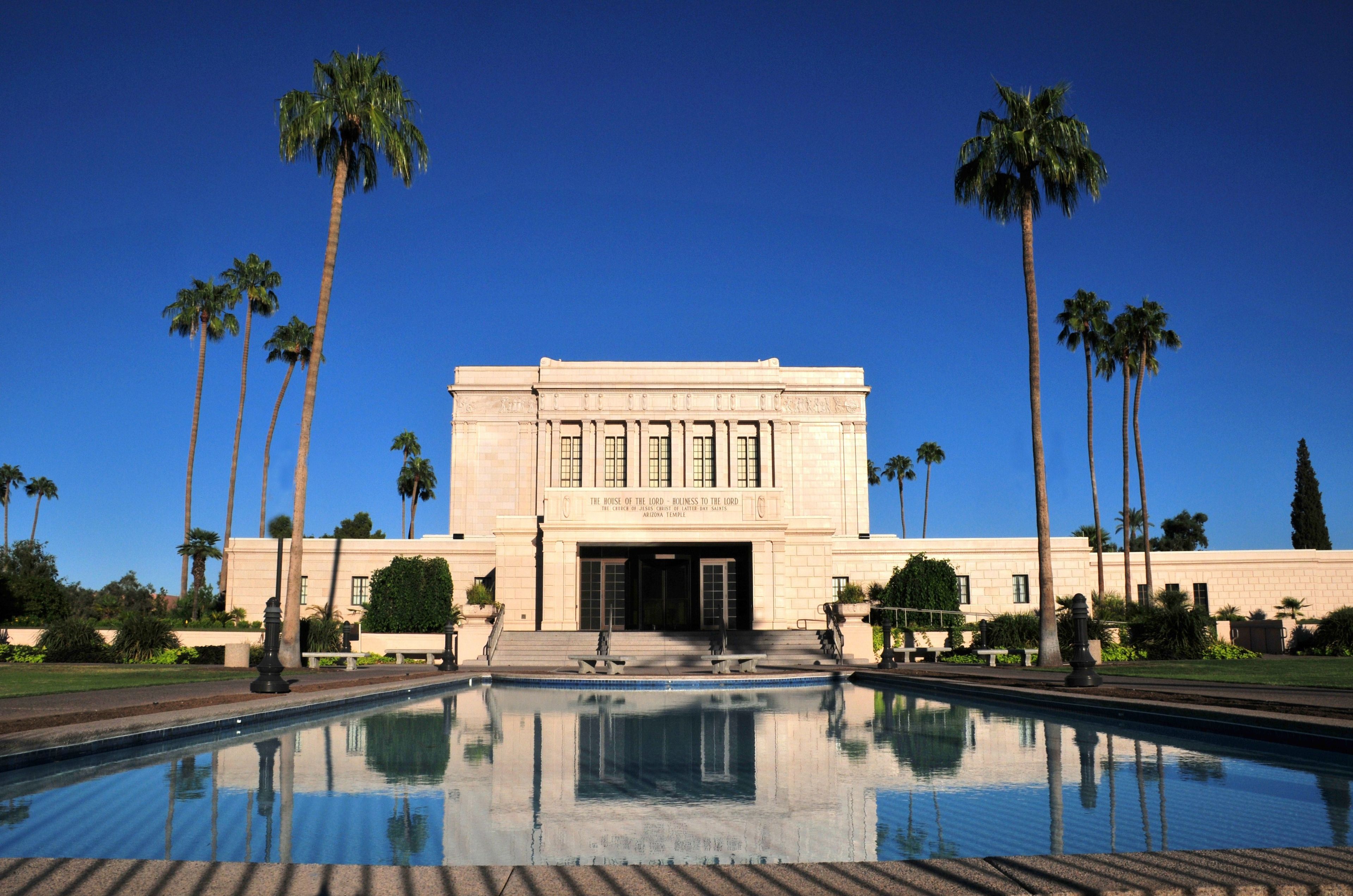 The Mesa Arizona Temple entrance, including the reflection pond and scenery.