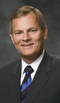 Ældste Gary E. Stevenson