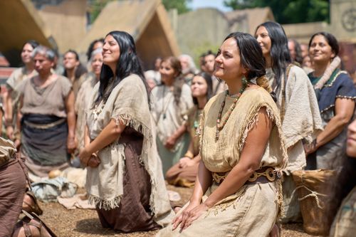 Men, women, and children watch as the resurrected Savior, Jesus Christ, appears and ministers unto them in the ancient Americas.