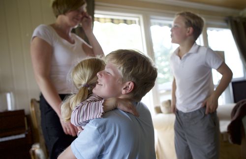 children hugging