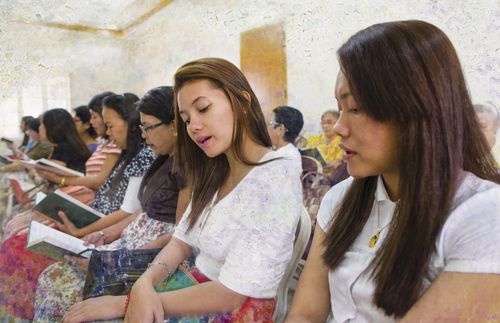 women singing