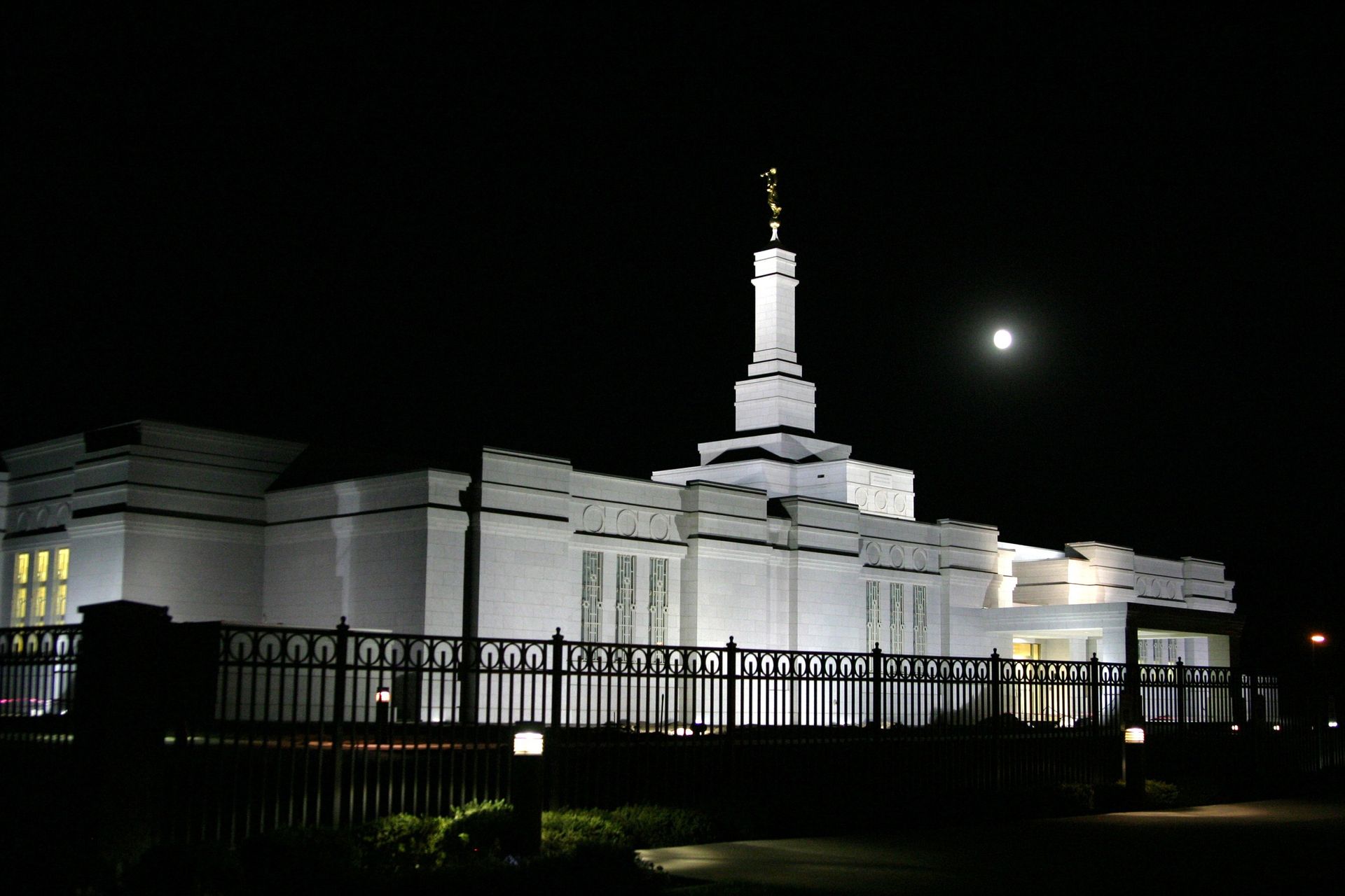 The Spokane Washington Temple in the evening, including the entrance and scenery.