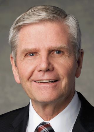 莫文·亞諾長老