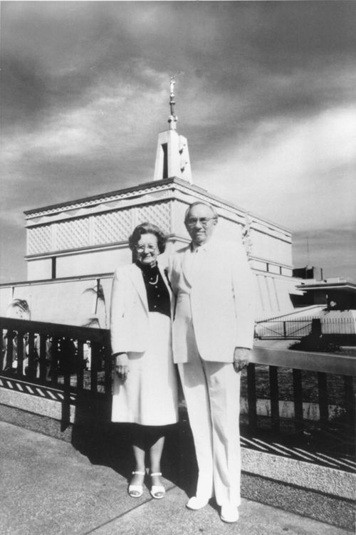 President and Sister Hinckley