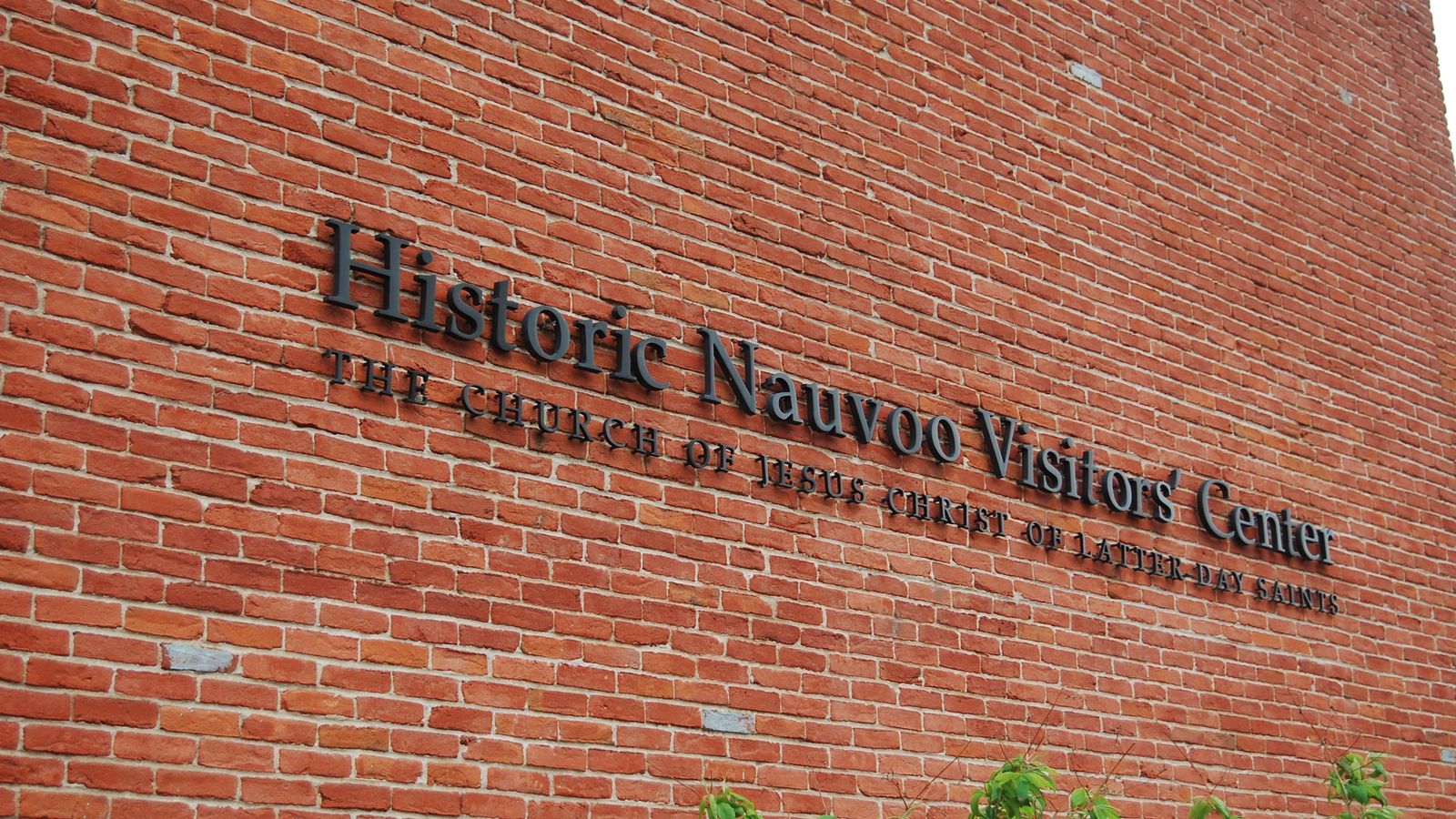 Exterior of the Nauvoo Visitor Center