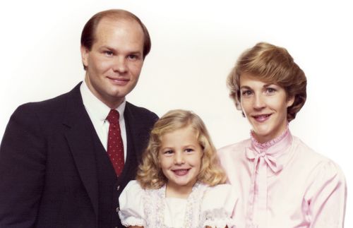 Dale G. Renlund with wife and daughter