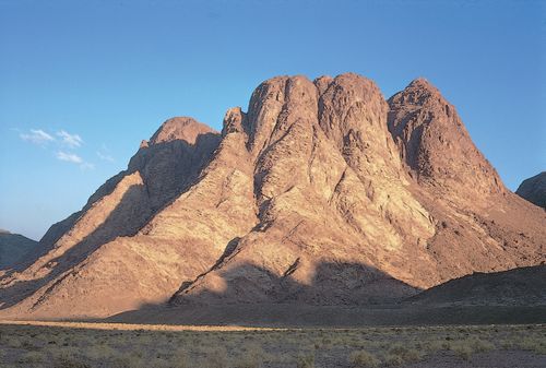 〔エジプトのシナイ山の画像〕