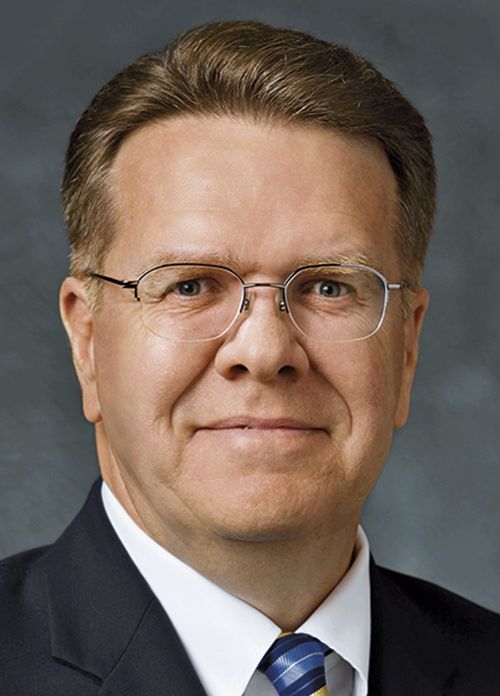 Elder Scott D. Whiting