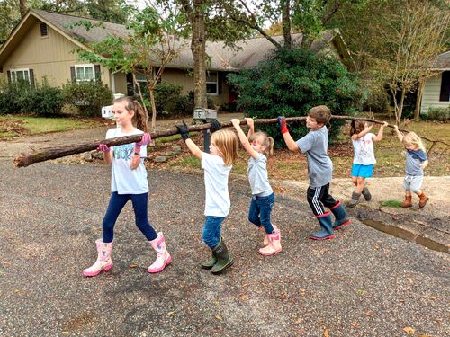 Samantha Johnson, Henry Harrison, Piper Johnson, Corbin Johnson, Hannah Harrison, and Theodore Harrison from the Wareland Ward, MS