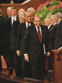 President Monson, other General Authorities