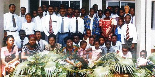 O primeiro ramo em Togo, 1999