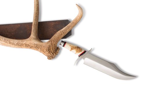 antler and knife