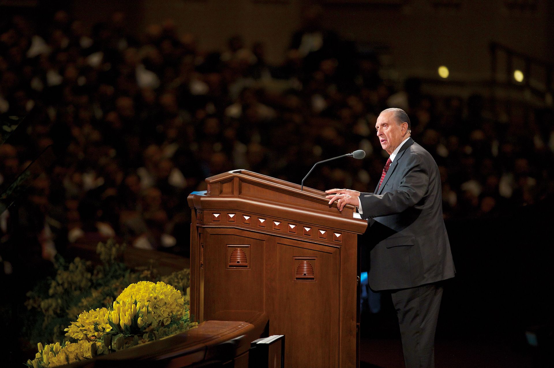 Thomas S. Monson speaking to the congregation during general conference.