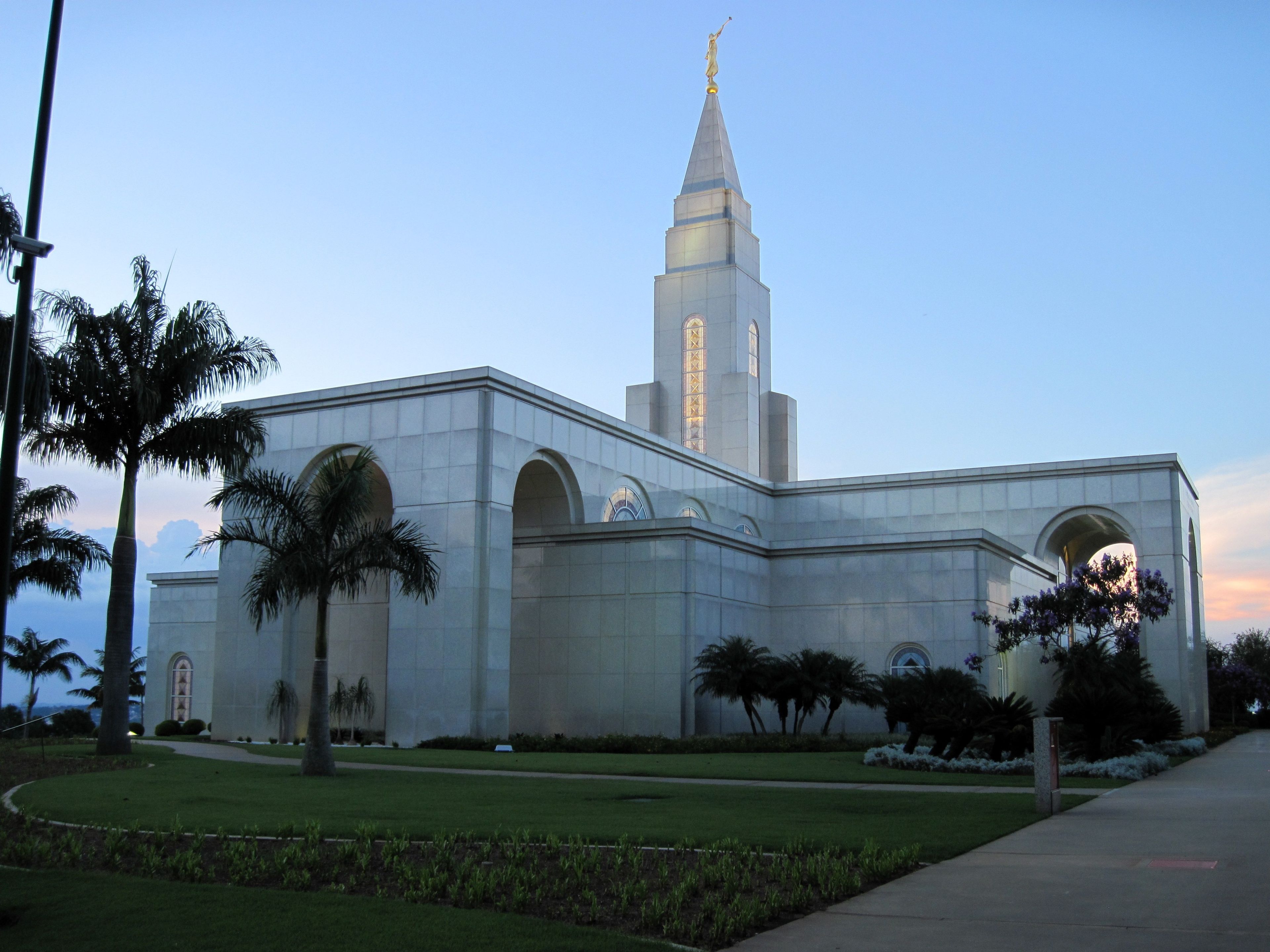 An exterior view of the Campinas Brazil Temple in the evening.