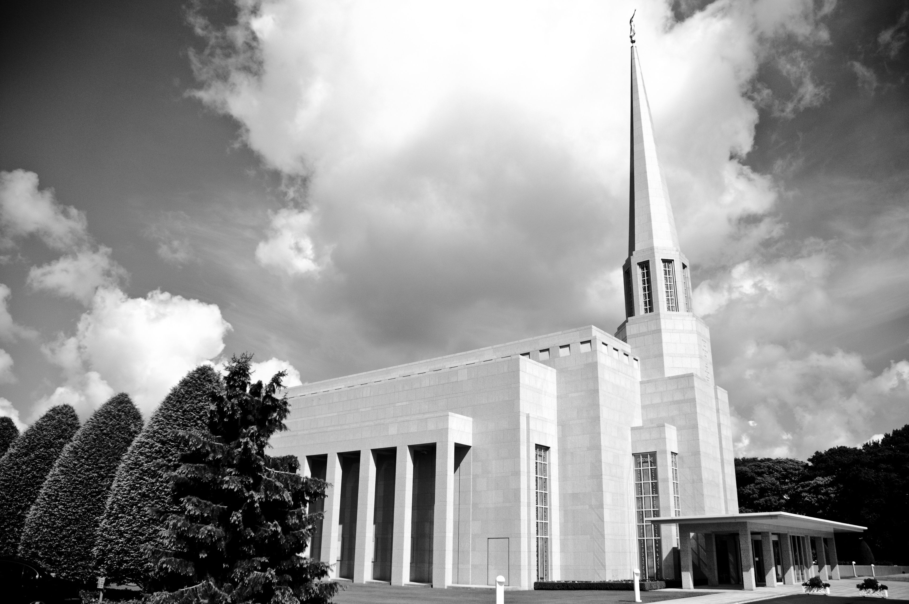 The Preston England Temple in black and white, including the entrance and scenery.