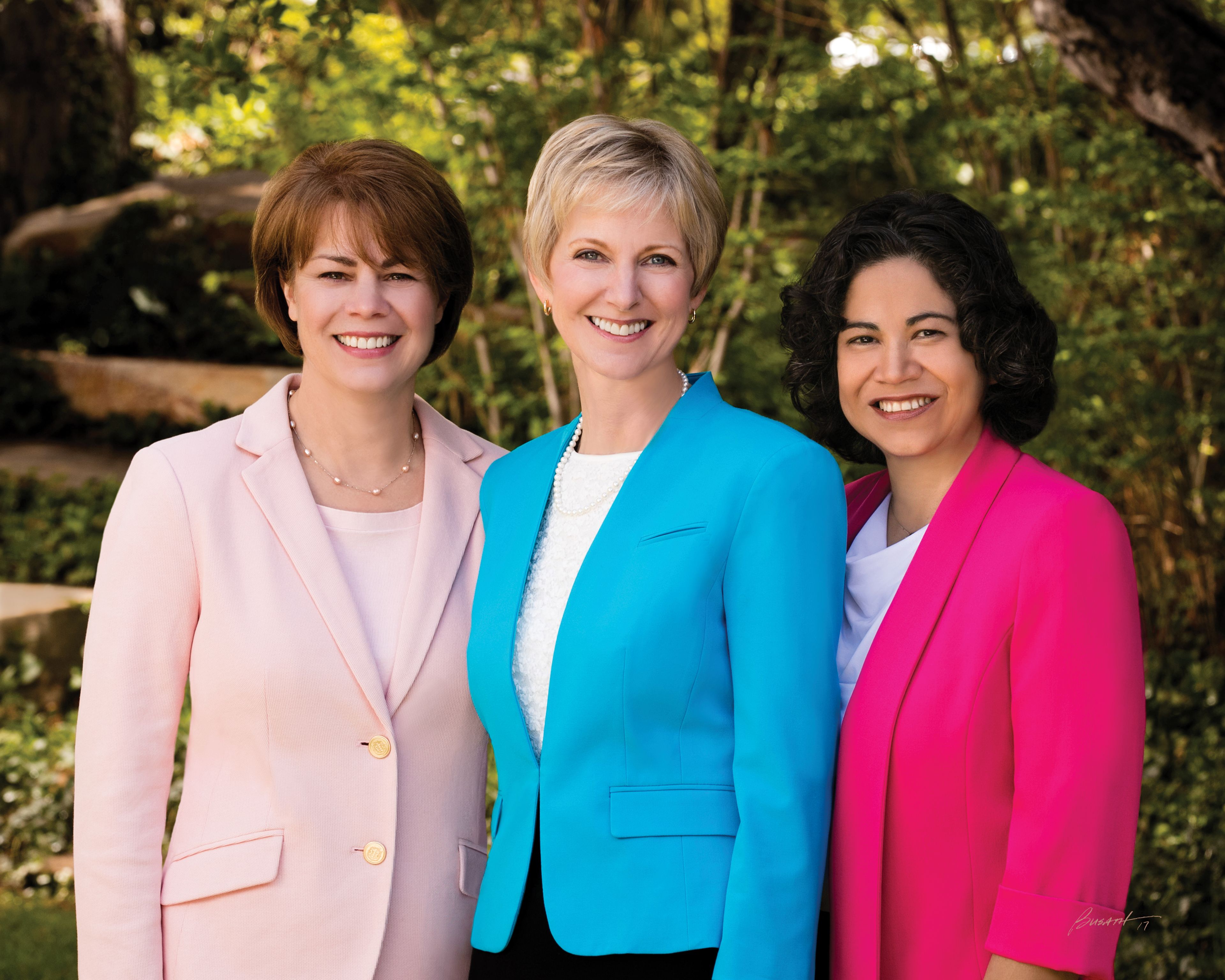 Official Portrait of the General Relief Society Presidency, left to right: Sharon Eubank (First Counselor), Jean B. Bingham (President) and Reyna Aburto (Second Counselor). Photographed in 2017.