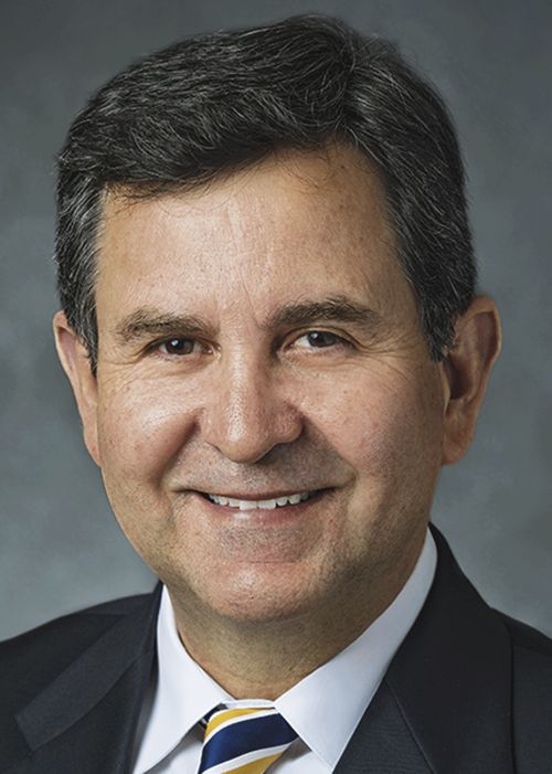 Elder Adrián Ochoa