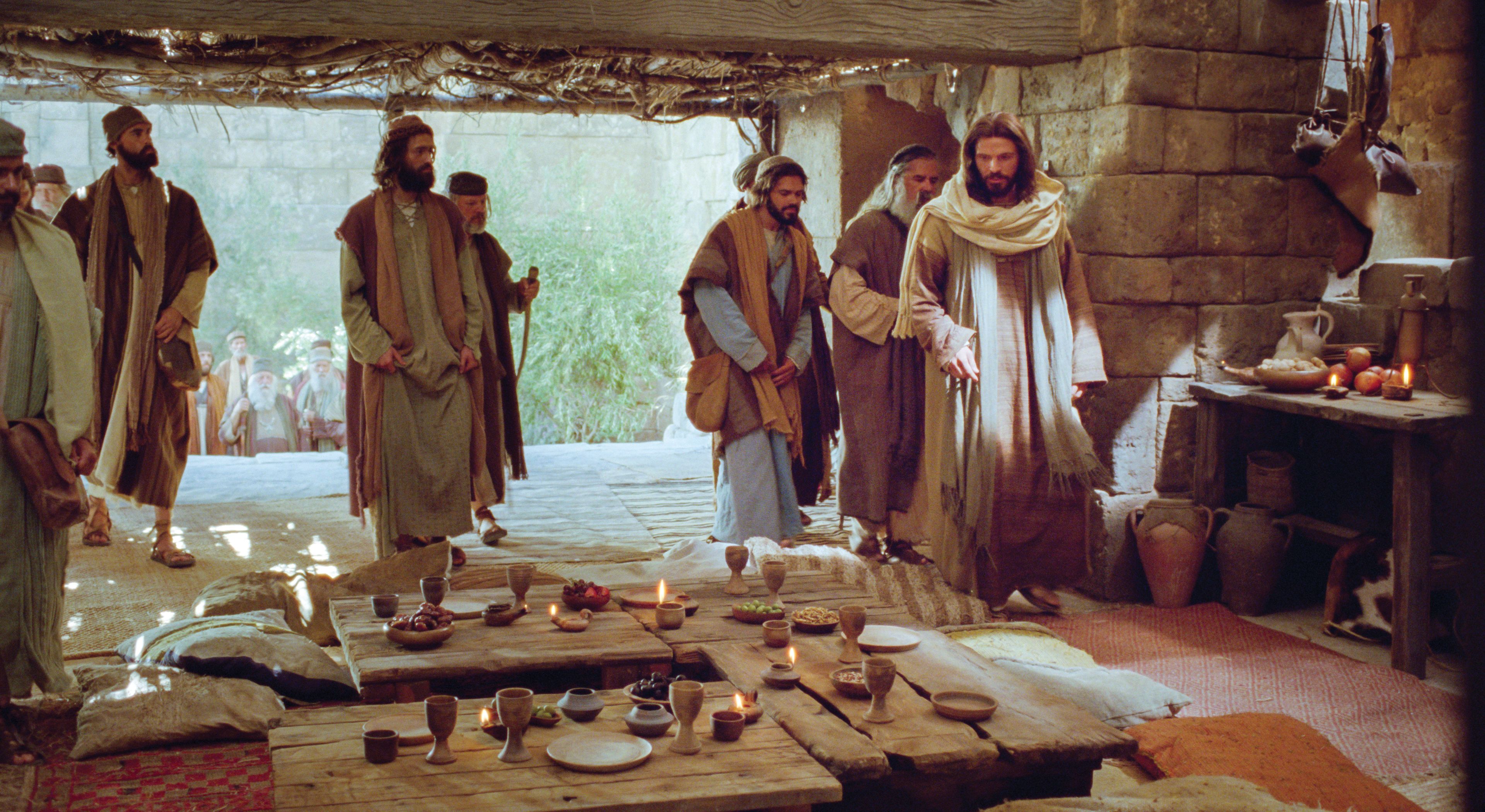 Jesus and His disciples prepare for a meal and to be taught.