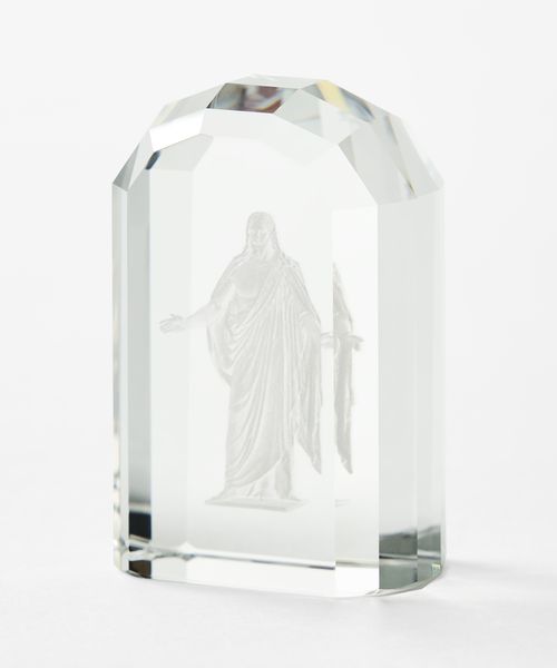 crystal Christus statue