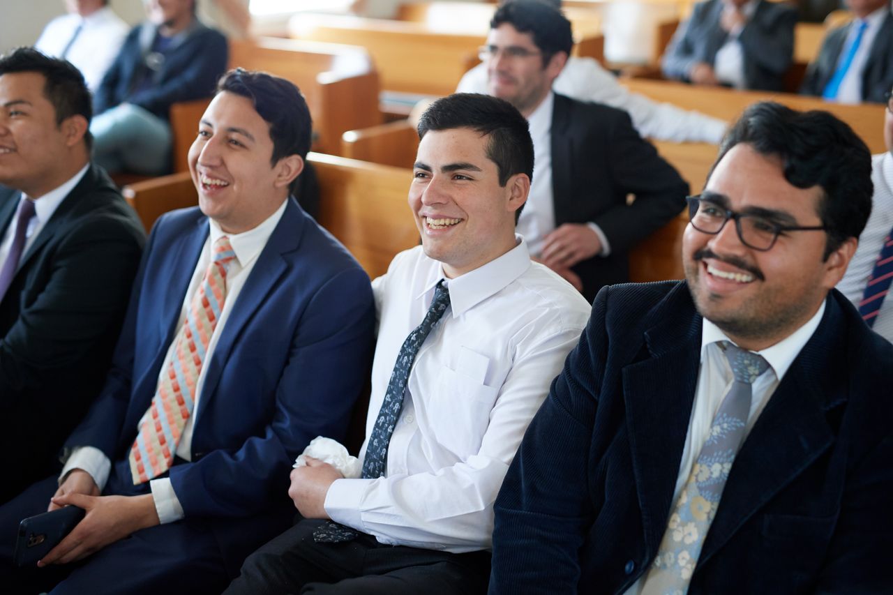 Qu rum de lderes Nosso grupo de homens Vinde a Cristo