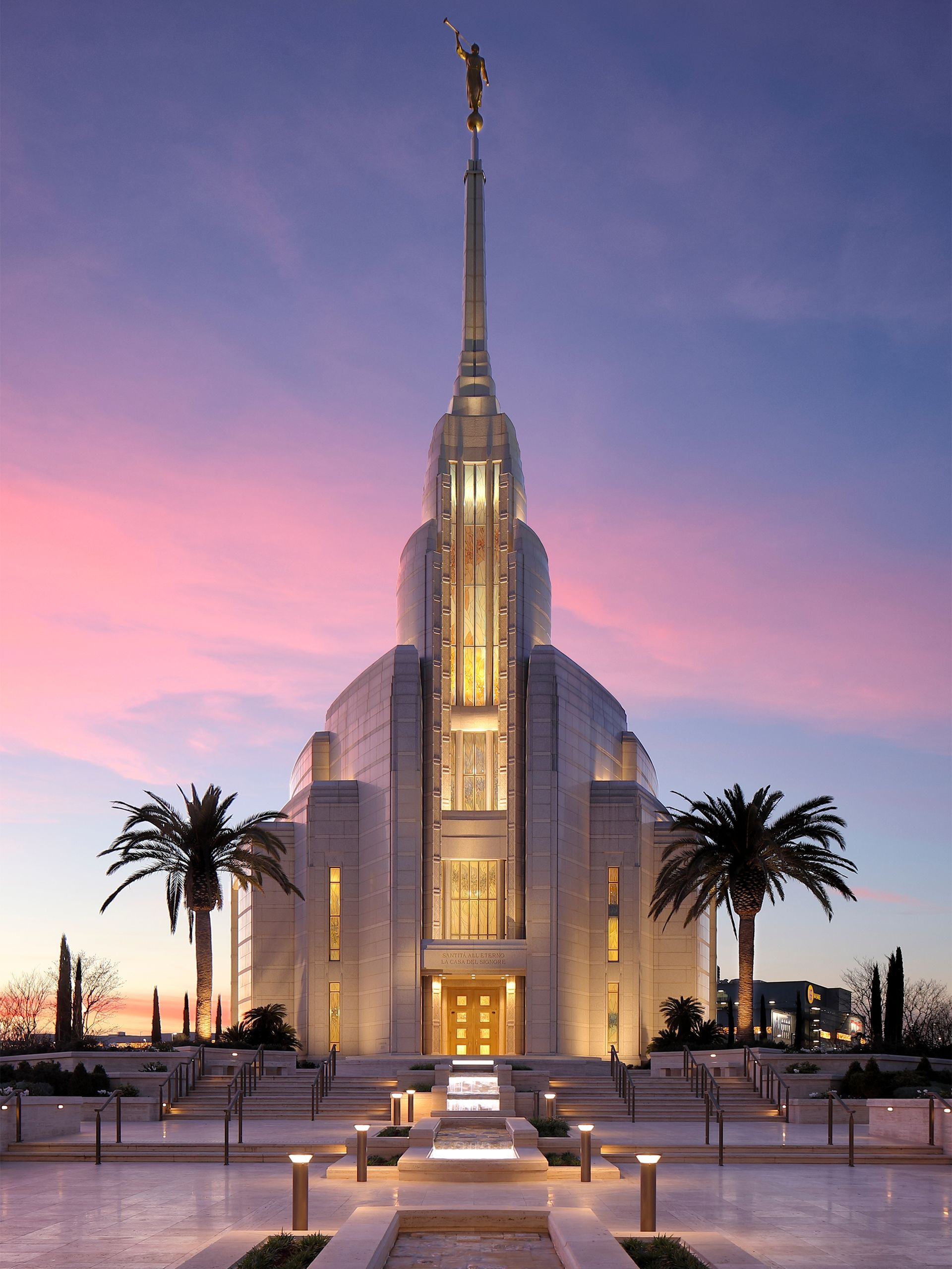Exterior view of the Rome Italy Temple.