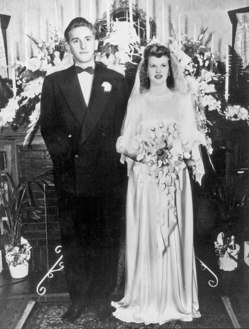 President and Sister Monson on their wedding day