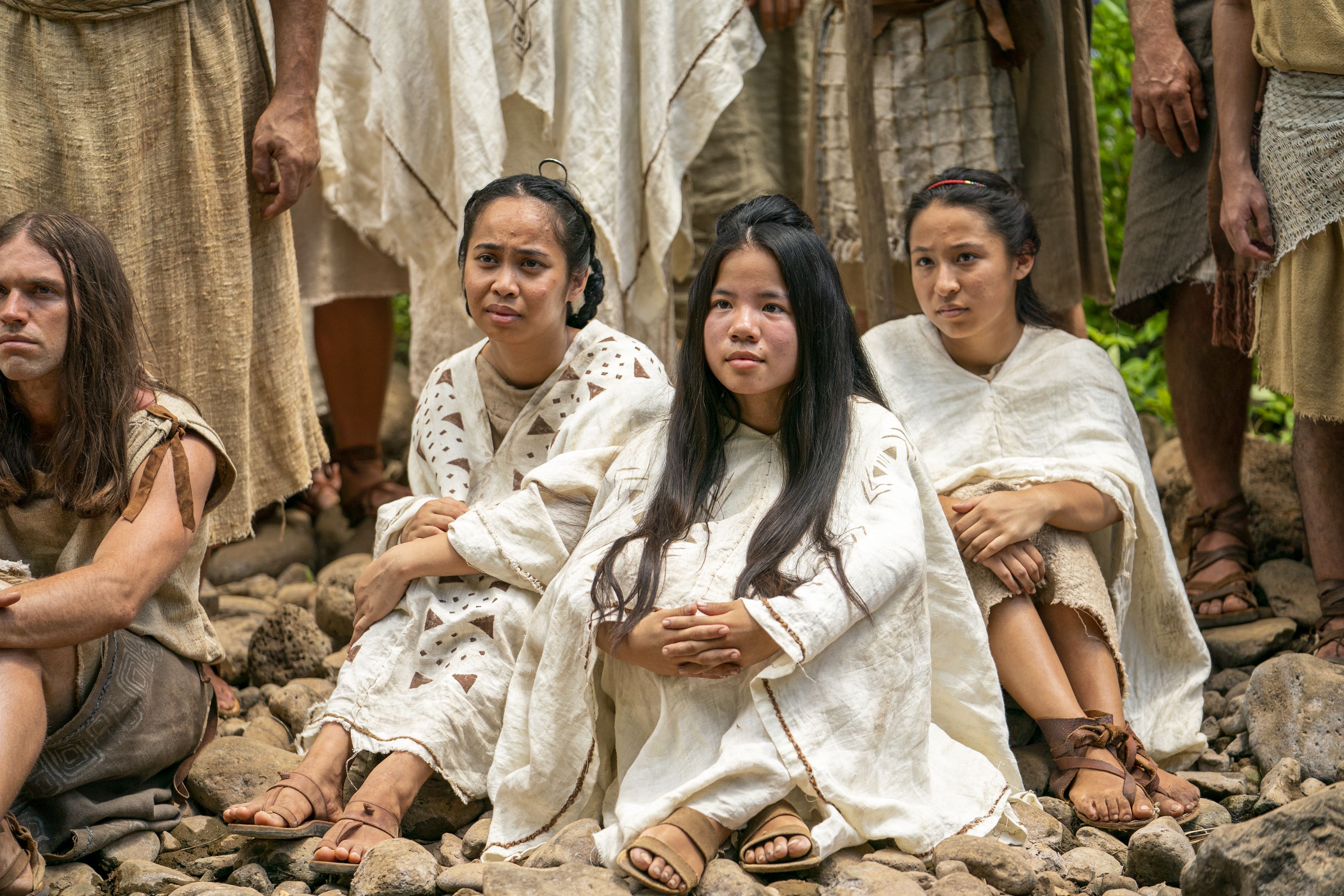 People prepare themselves to be baptized at the Waters of Mormon. They listen to Alma teach and testify.