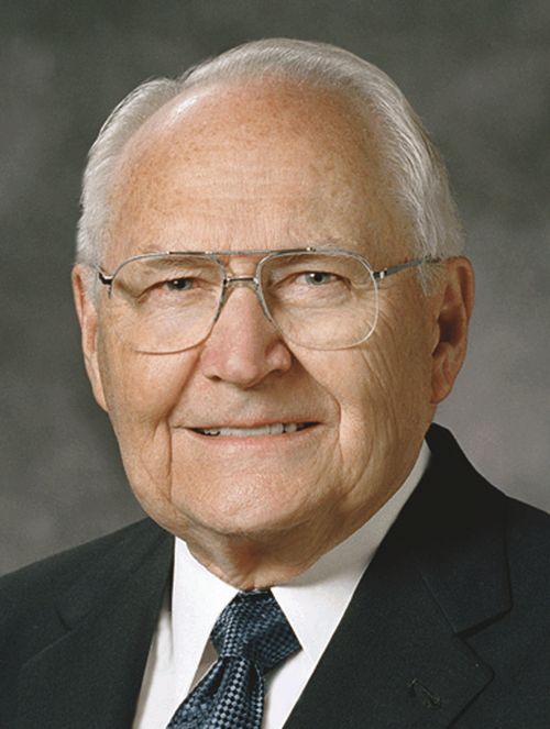 Elder L. Tom Perry