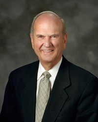 Élder Russell M. Nelson