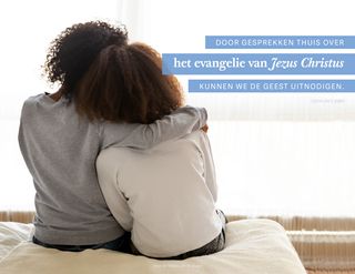 jongevrouw met haar arm om andere jongevrouw